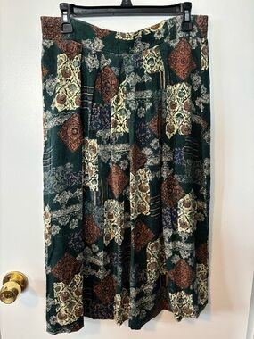 Vintage Norton McNaughton Dark Green Midi Skirt with Rust Cream Patch Pattern